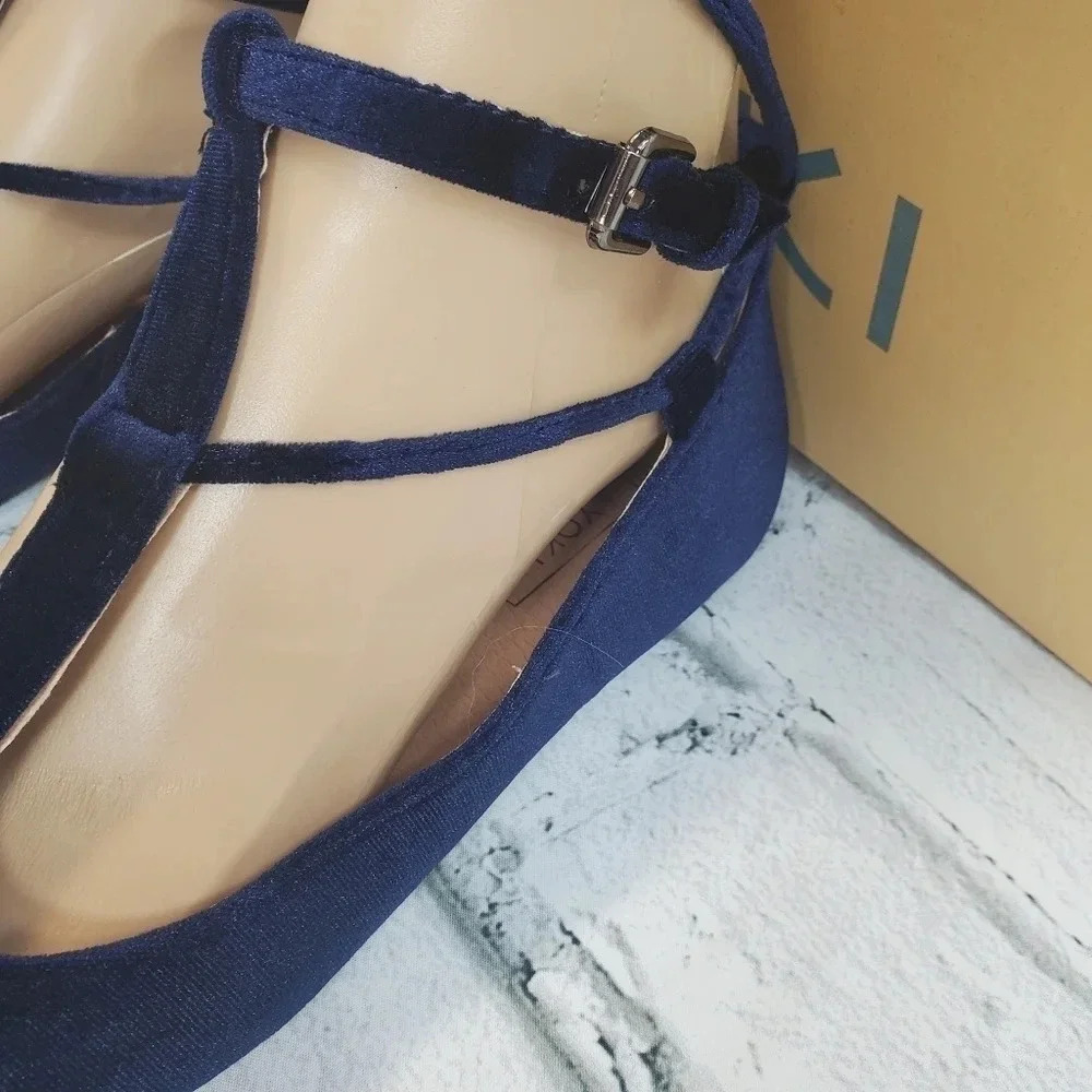 YOKI URBAN 80 Navy Blue Velour Gladiator Laces Flats NWT - Picture 9 of 12